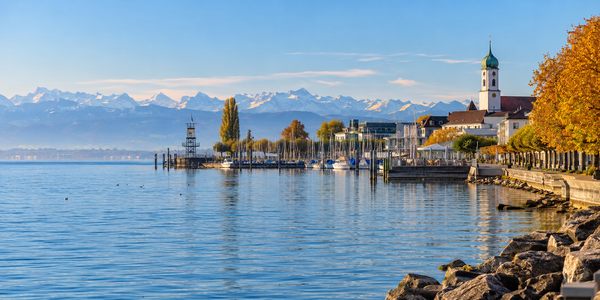 Blick auf Friedrichshafen am Bodensee